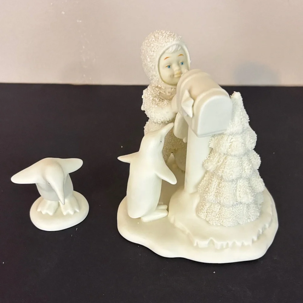 Vintage Snow-babies “You Didn’t  Forget Me” extra Penguin Holiday Figurines